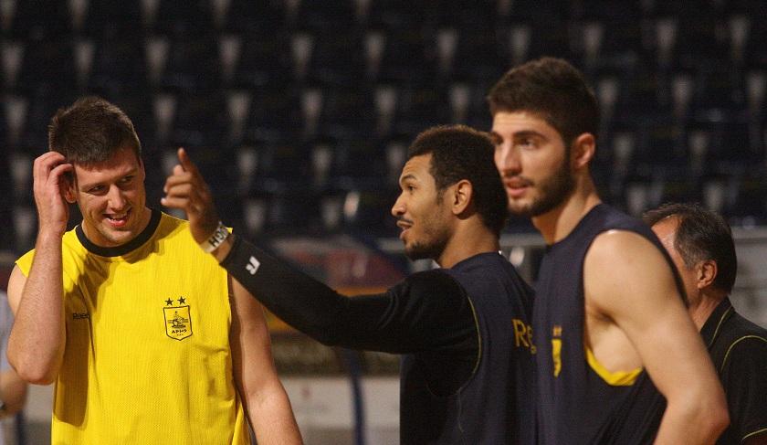 Συνεχίζεται η αποχή στον Άρη