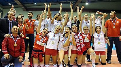 «Ερυθρόλευκη» συνήθεια!