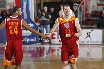 Νίκη play offs για Ρόμα