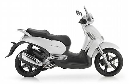 Aprilia Scarabeo με έκπτωση