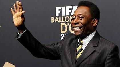 Στο twitter ο Πελέ