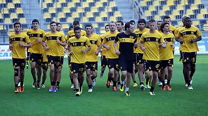 Αρχίζει να πέφτει χρήμα