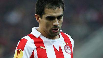 Να ψάξει για δεκάρι. Αλλά τώρα να ετοιμάσει τον κοντό