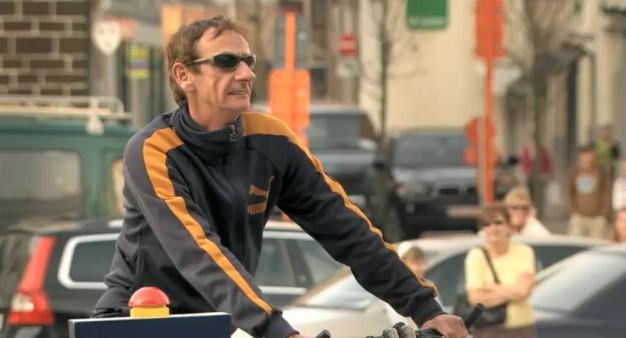 Πατήστε το κουμπί και καταστρέψτε μια πλατεία!