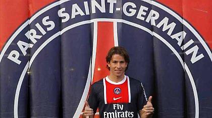 Όλα στο χέρι της Παρί