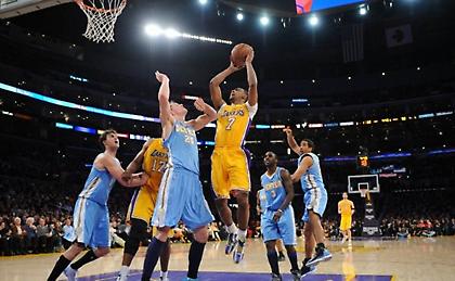 Χωρίς ηγέτη και προπονητή! Ε, και;