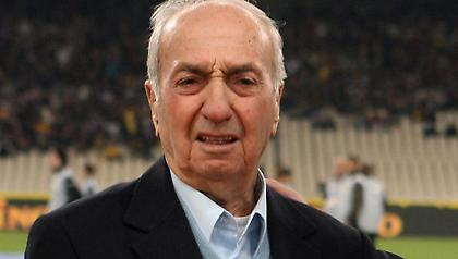 Νεστορίδης: «Υποχρέωση του Ντέμη»