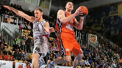 Στον τελικό οι «νυχτερίδες»