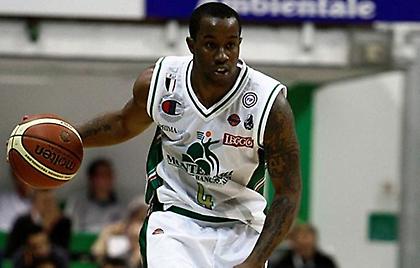 O ΜακΚάλεμπ νίκησε στο νήμα τον Σπανούλη