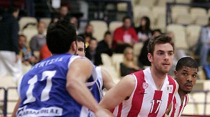 «Μέσα» ο Μάντζαρης