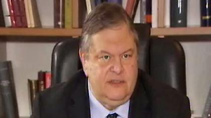 Ομοβροντία Βενιζέλου για τα πεπραγμένα Παπανδρέου