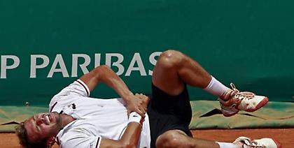 Σοβαρός τραυματισμός Μπενετό (video)