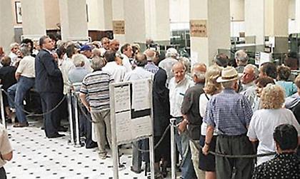 Έφυγαν 32 δισ. ευρώ μόνο από τις μεγάλες τράπεζες