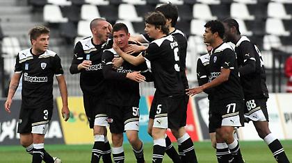 Βασικός ξανά ο «μικρός»