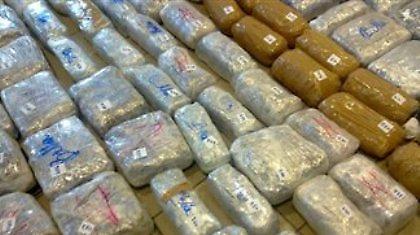 Έκρυβαν έναν τόνο χασίς σε διαμέρισμα στη Βούλα!