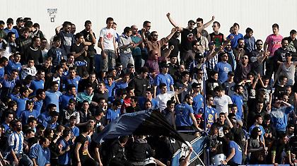 Στα εκδοτήρια τα «μαγικά» χαρτάκια