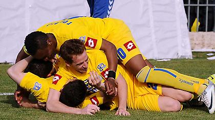 Όσο έχουμε τα νιάτα…