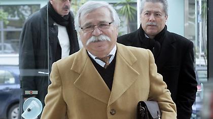 Πρόεδρε, θέλουμε εξηγήσεις…