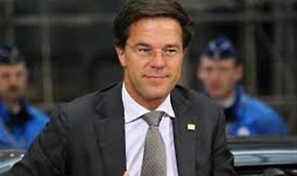 Καταρρέουν και οι Ολλανδοί!