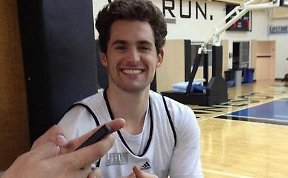 Άλλος άνθρωπος (pic)