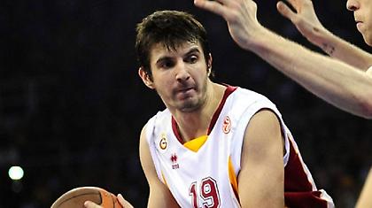 Πάει ντραφτ ο Αλντεμίρ