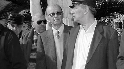 Μαχαίρι στα εφάπαξ που δεν «βγαίνουν» από εισφορές