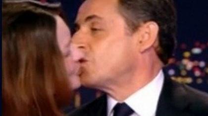 Η Μέρκελ και η Κάρλα «έκαψαν» τον Σαρκοζί