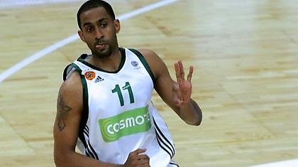 «Στόλισμα» και ευχές από Νίκολας