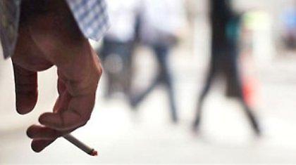 Εκατό δολάρια ένα πακέτο τσιγάρα!