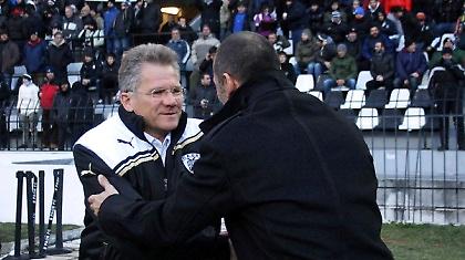 Ο μόνος ξένος προπονητής που θα δουλέψει πάλι στην Superleague