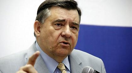 Αιχμηρή απάντηση Καρατζαφέρη στη δήλωση Καραμανλή