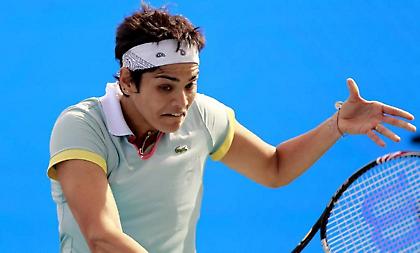 Εκτός η Δανιηλίδου