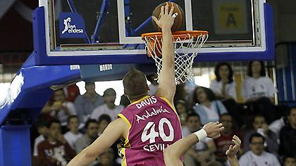 «Καπέλωσε» τη Βαλένθια η Καχασόλ