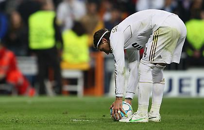 Ο Σέρχιο Ράμος έστειλε την μπάλα στο… φεγγάρι!