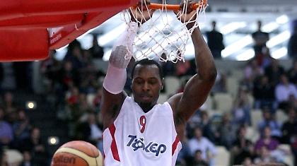 «Φουλάρουν» οι μηχανές