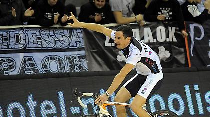 Τέσσερις ποδηλάτες στο Λονδίνο