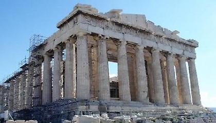 «ΠΑΣΟΚ και Ν.Δ. οδηγούν την Ελλάδα στην καταστροφή»