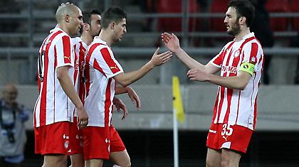 Φουλάρει για το 15ο νταμπλ!