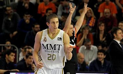 Έγινε… Αζέρος ο Κάρολ!