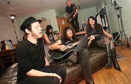 The Fuzztones are here!