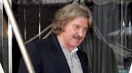 Καμπάνης: «Ξεκαθαρίστε τη θέση σας»