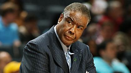 Απέλυσαν Σάιλας οι Μπόμπκατς