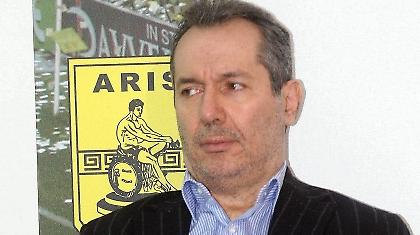 «Ανοίγει τα χαρτιά του» ο Κόντης