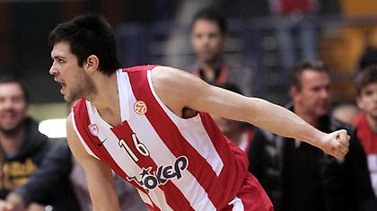 Ο ιπτάμενος Κώστας και οι άλλοι… (video)