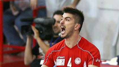 Στη Ναρμπόν ο Πετρέας