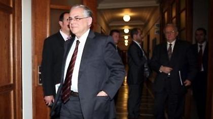 «Πράσινο φως» για την ανακεφαλαιοποίηση τραπεζών