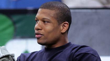 Ανεβάζει στροφές ο Μπατίστ