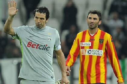 Το πήρε πάνω του ο Μπουφόν (video)