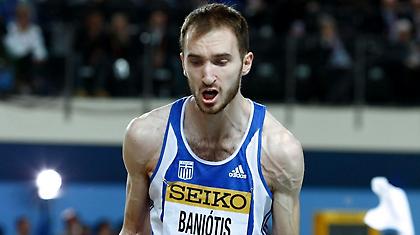 Πάει πίσω ο Μπανιώτης