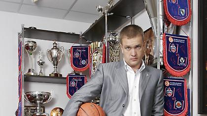 «Στο χέρι του Κιριλένκο»